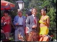 肛門性と忙しいMILFに黒ソックス 女 が 見 たい アダルト 動画