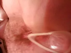 黒人女性は白い株を植えています 女性 風俗 エロ 動画