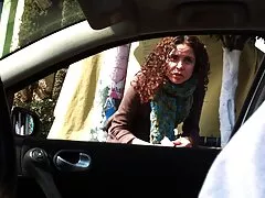 タクシードライバーレズビアン金髪赤誘惑 エロ 女の子 無料